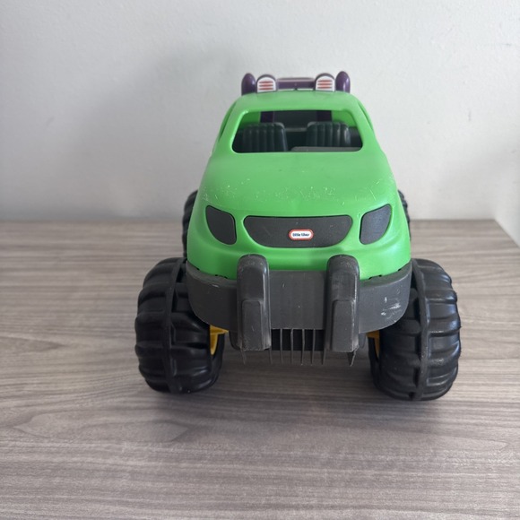 Vintage Played With Little Tikes Rugged Riggz Green Monster Truck Toy - Picture 3 of 7